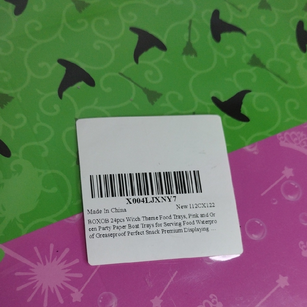 Purple and Green Decorative Wicked Paper Boats For Food/Plates - Picture 6 of 6